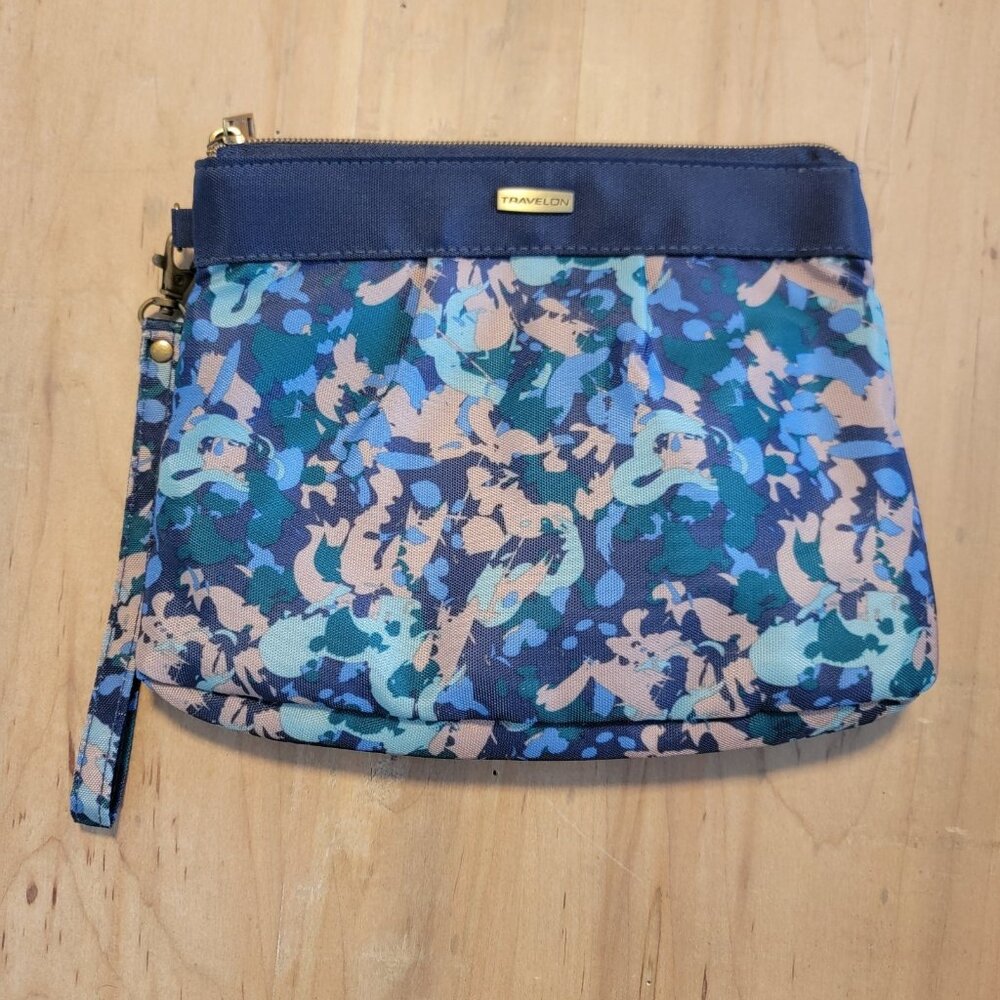 Travelon Safe‎ ID (RFID Blocking) Nylon Pouch-Blue Multi